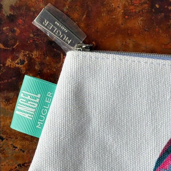 NWOT Thierry Mugler🏝️Tropical Print Canvas Pouch Makeup Travel Rope Wristlet Bag - Picture 4 of 10